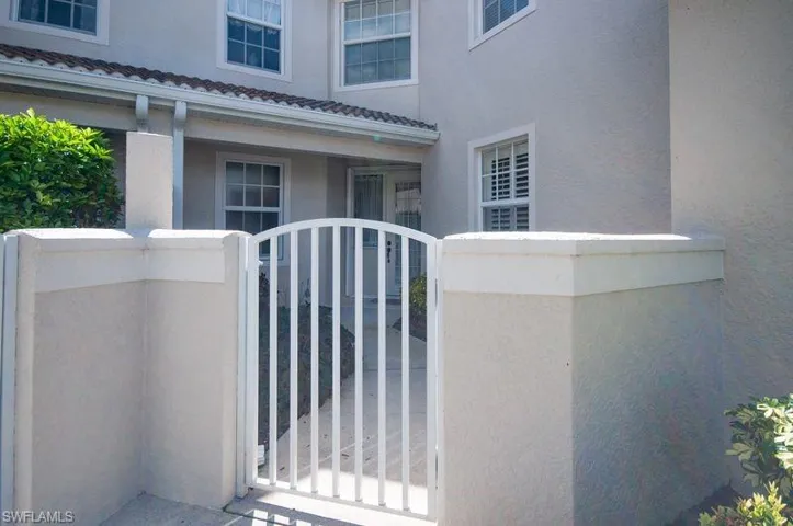 3311 Twilight Ln 4903, Naples, Florida 34109