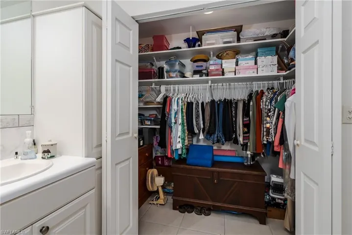 210  Rookery  RD, Naples, FL 34114