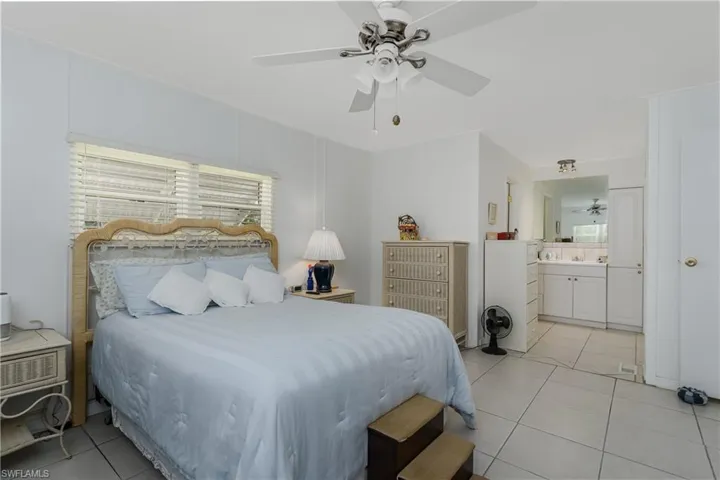 210  Rookery  RD, Naples, FL 34114