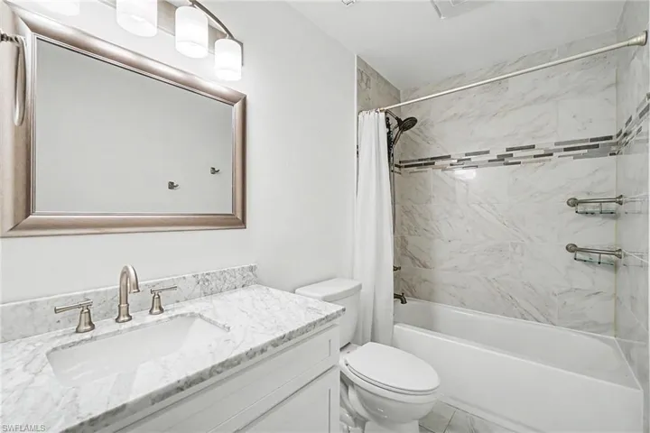 17310 Timber Oak Ln, Fort Myers, Florida 33908