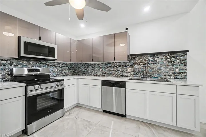 17310 Timber Oak Ln, Fort Myers, Florida 33908