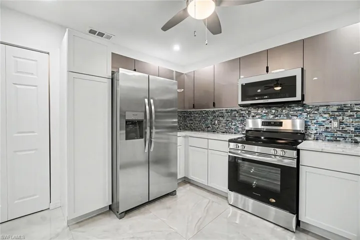 17310 Timber Oak Ln, Fort Myers, Florida 33908