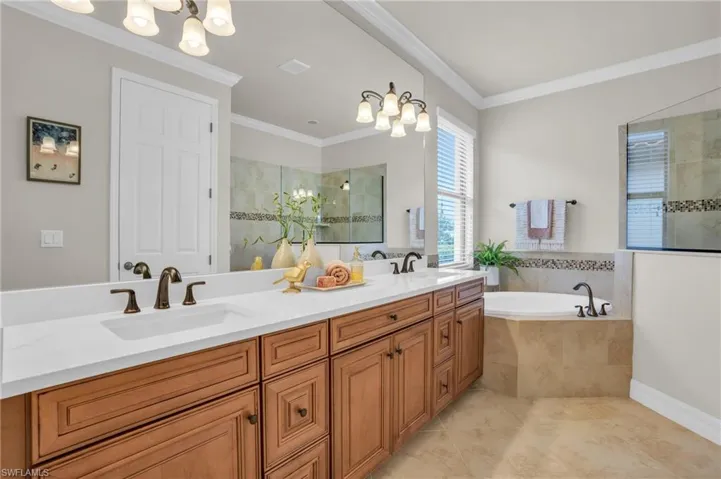 28590  Westmeath  CT, Bonita Springs, FL 34135