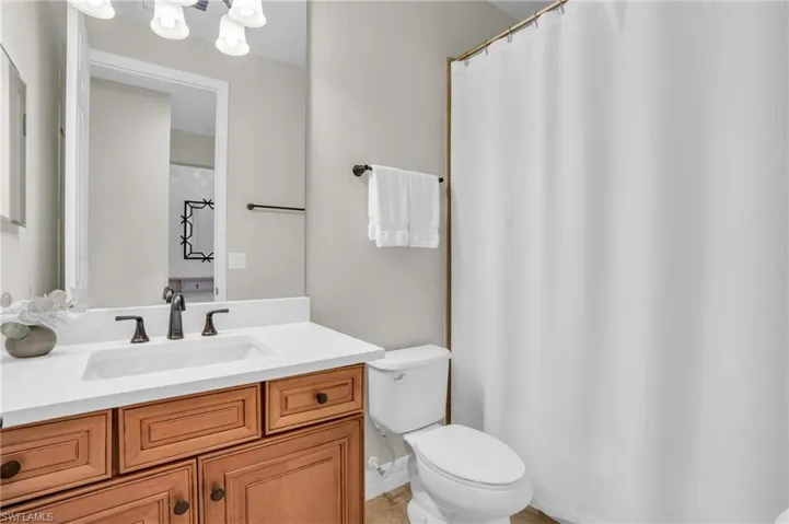 28590  Westmeath  CT, Bonita Springs, FL 34135