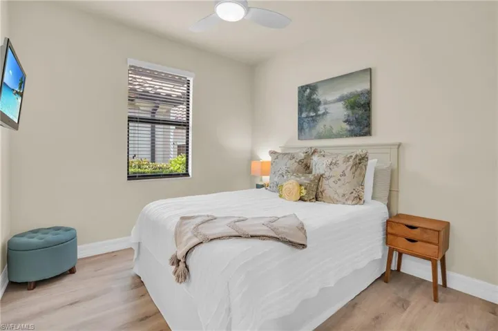 28590  Westmeath  CT, Bonita Springs, FL 34135