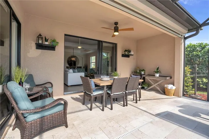 28590  Westmeath  CT, Bonita Springs, FL 34135