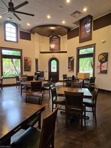 Pub