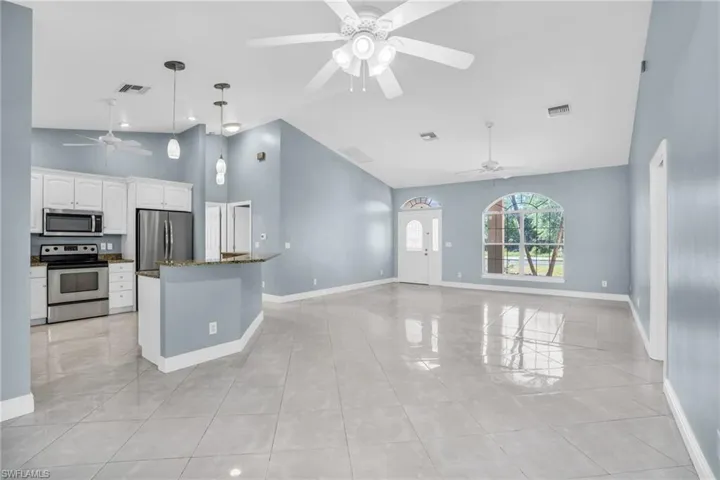 4485  43rd NE AVE, Naples, FL 34120
