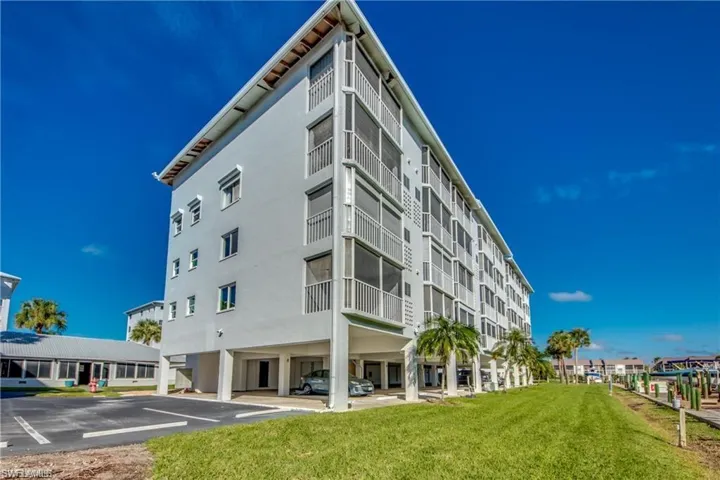 4541  Bay Beach  LN, Fort Myers Beach, FL 33931