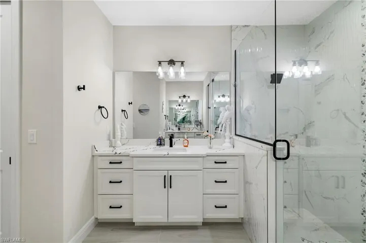 1806 Nw 38th Pl, Cape Coral, Florida 33993