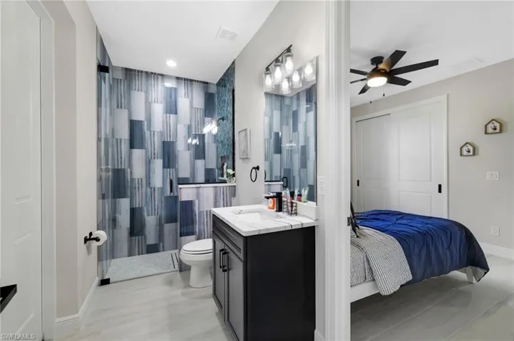 1806 Nw 38th Pl, Cape Coral, Florida 33993