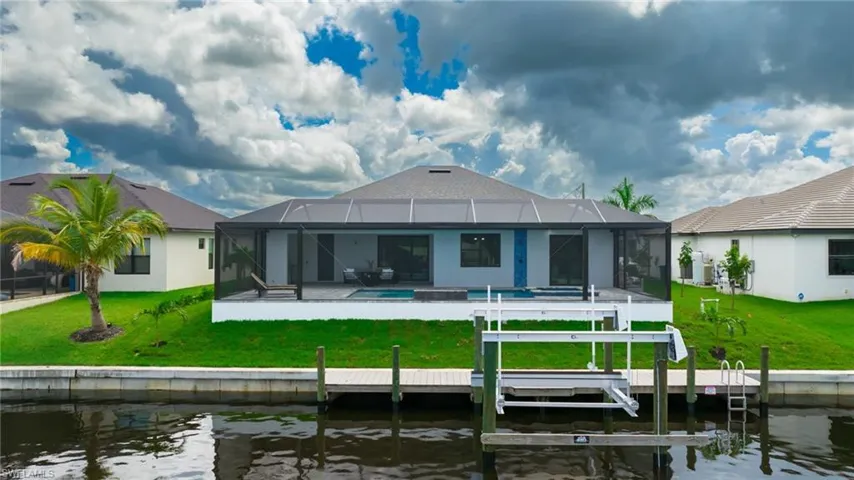 1806 Nw 38th Pl, Cape Coral, Florida 33993