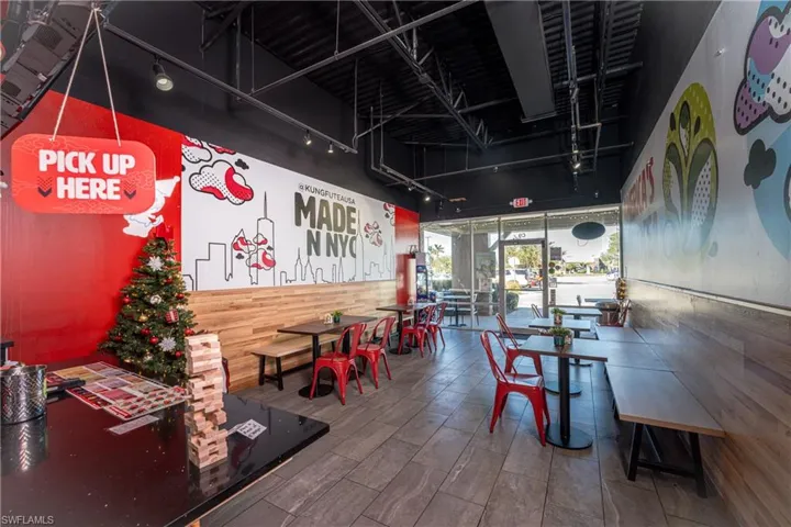 Profitable Kung Fu Tea  Franchise For Sale In Port Charlotte, Fl  , Port Charlotte, FL 33954