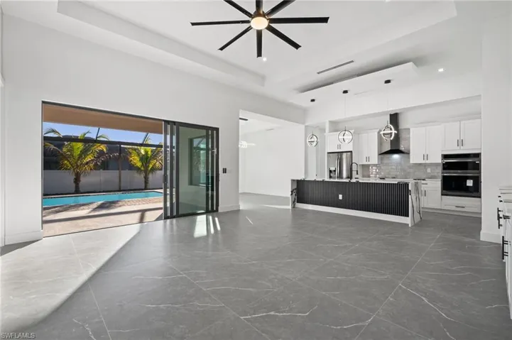 109 37th Pl, Cape Coral, Florida 33991