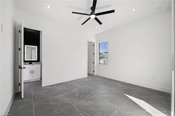 109 37th Pl, Cape Coral, Florida 33991