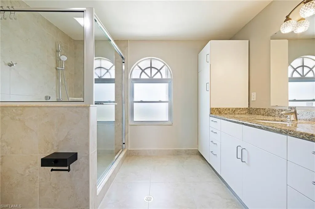 3968 Aloha LN, Bonita Springs, FL 34134,225001688