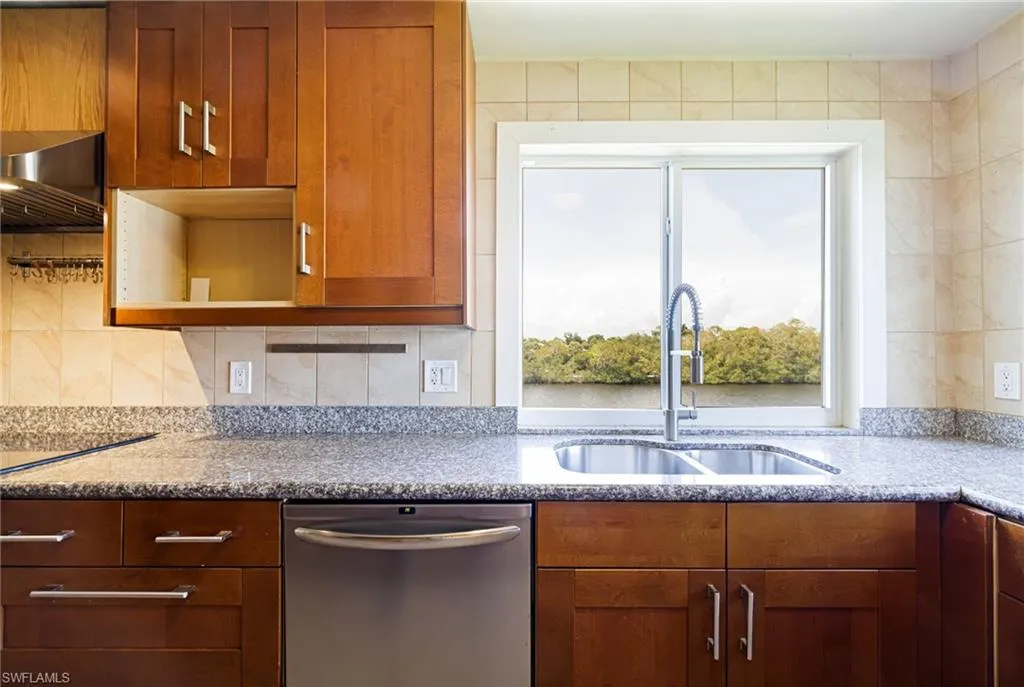 3968 Aloha LN, Bonita Springs, FL 34134,225001688