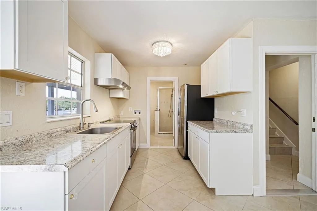 3968 Aloha LN, Bonita Springs, FL 34134,225001688