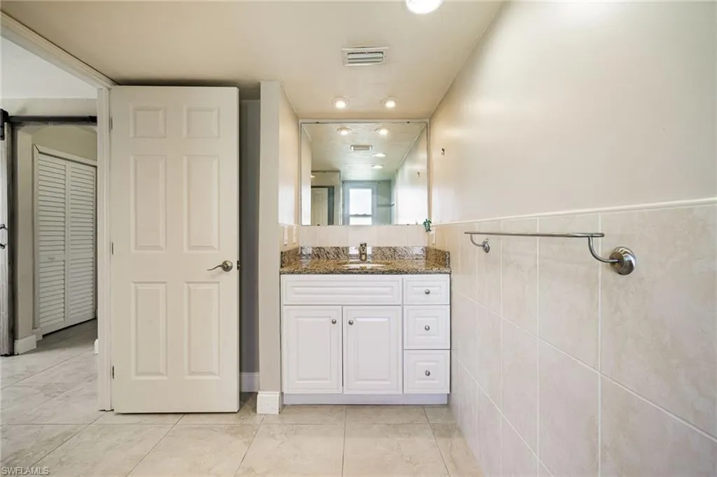 3968 Aloha LN, Bonita Springs, FL 34134,225001688