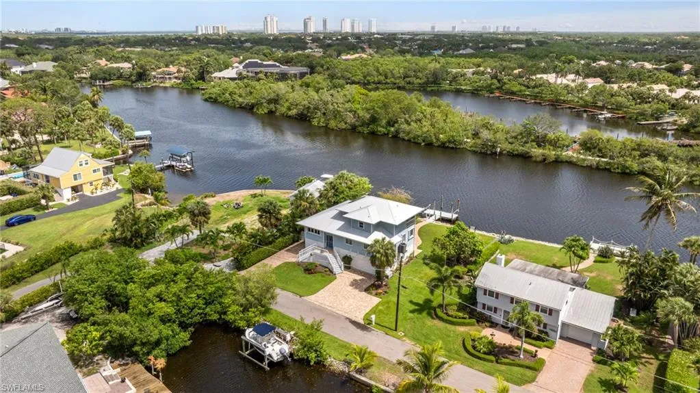 3968 Aloha LN, Bonita Springs, FL 34134,225001688