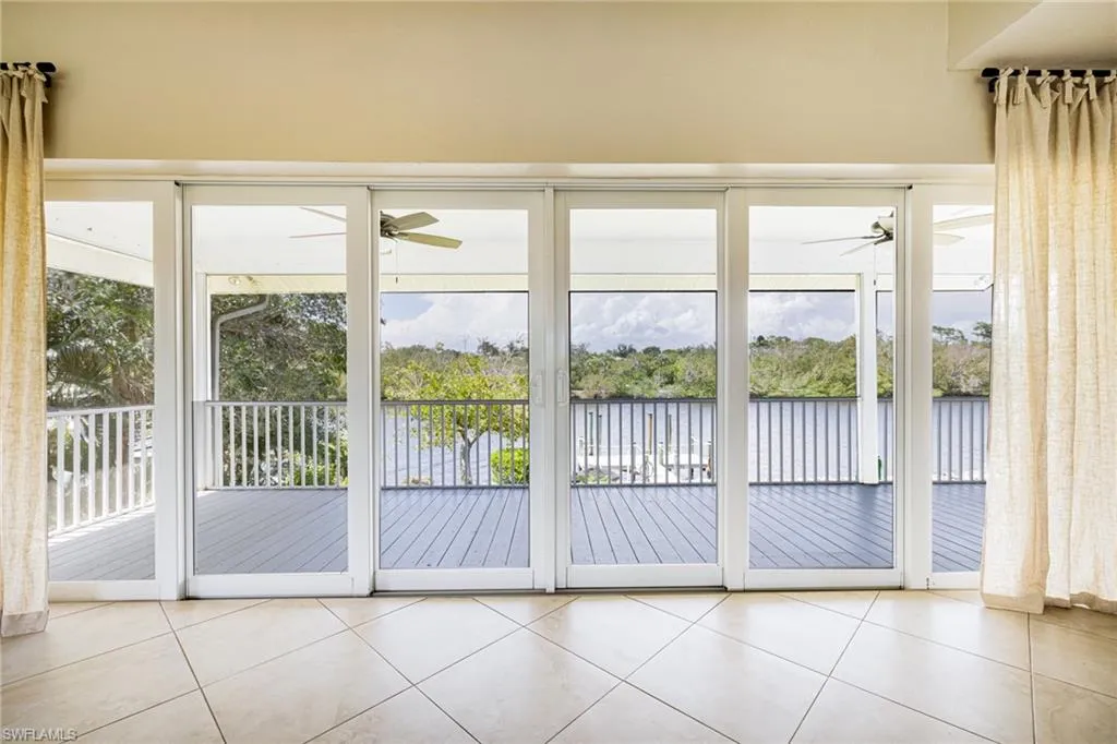 3968 Aloha LN, Bonita Springs, FL 34134,225001688