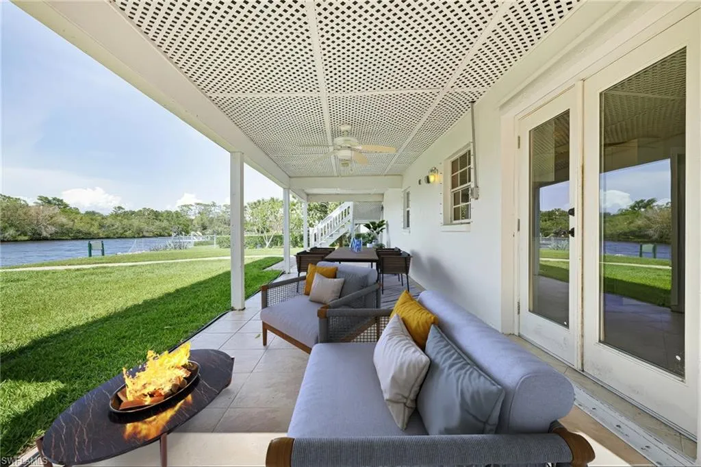 3968 Aloha LN, Bonita Springs, FL 34134,225001688