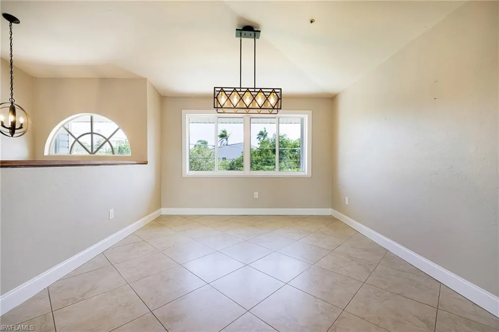 3968 Aloha LN, Bonita Springs, FL 34134,225001688