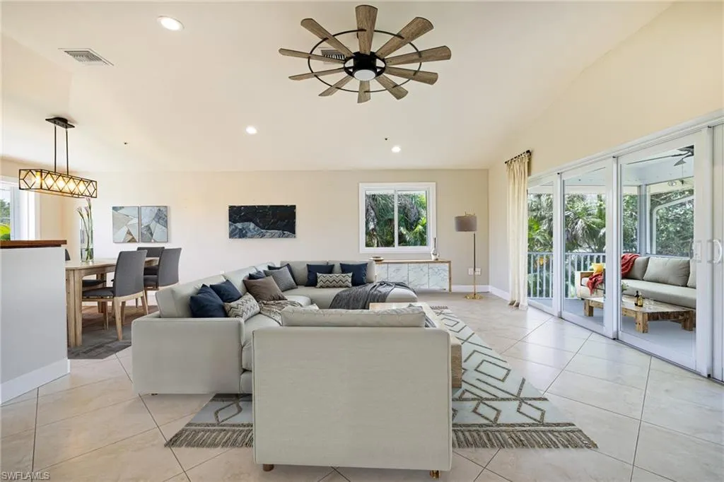 3968 Aloha LN, Bonita Springs, FL 34134,225001688