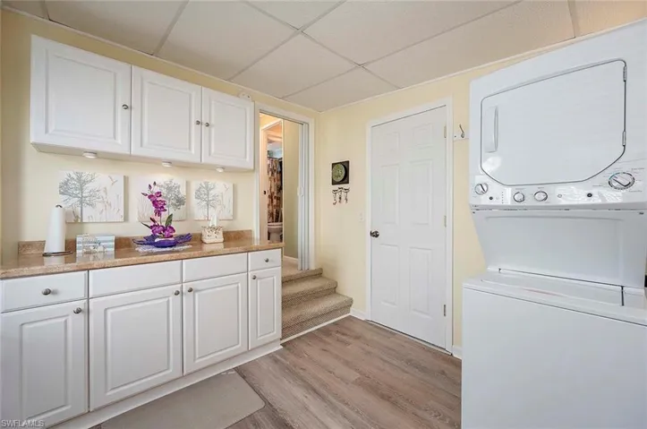 48  La Fonda  LN, North Fort Myers, FL 33903