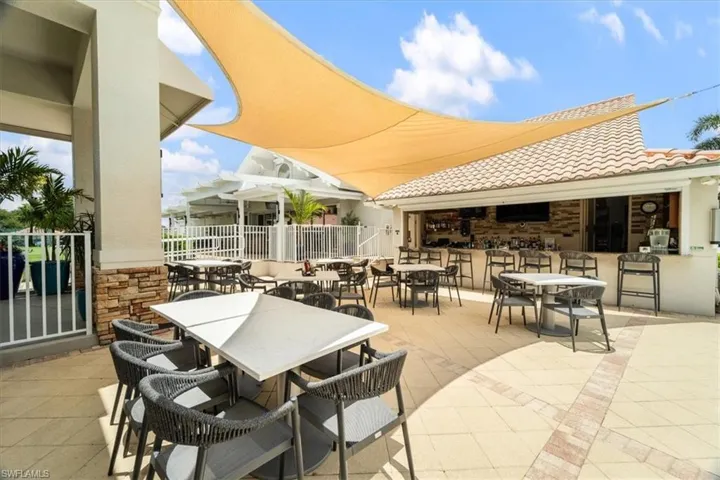 View of patio / terrace with outdoor dining space