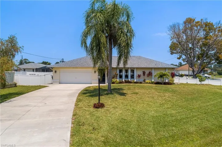 11401 Habersham Ct