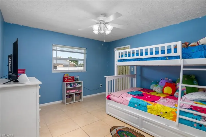 Guest Bedroom 1