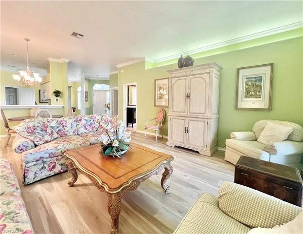 8803  Naples Heritage  DR, Naples, FL 34112