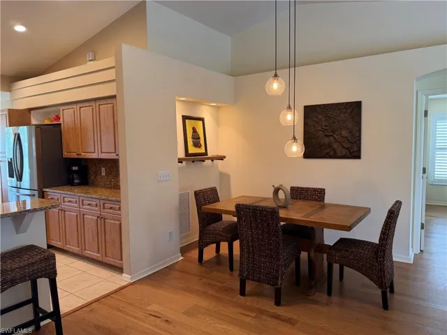 2401 Sw 38th Ter, Cape Coral, Florida 33914