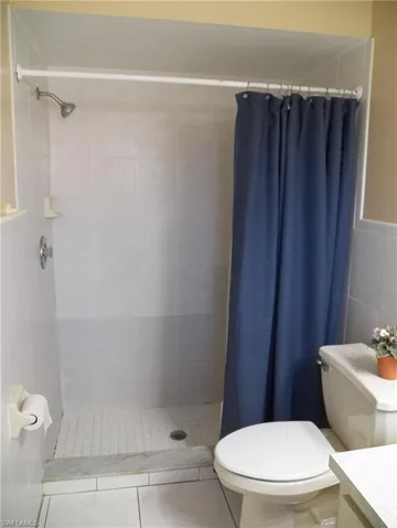 Walk in shower