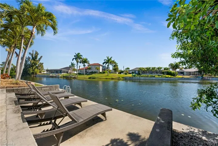 3041 Sw 11th Pl, Cape Coral, Florida 33914