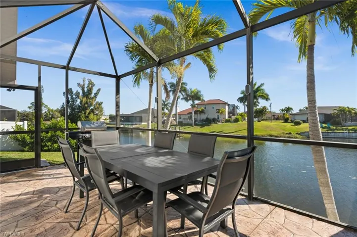 3041 Sw 11th Pl, Cape Coral, Florida 33914