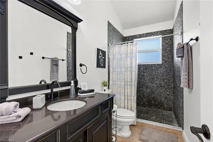 3041 Sw 11th Pl, Cape Coral, Florida 33914