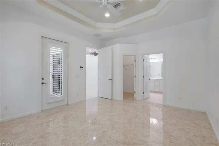 15501 Cadiz Ln, Naples, Florida 34110