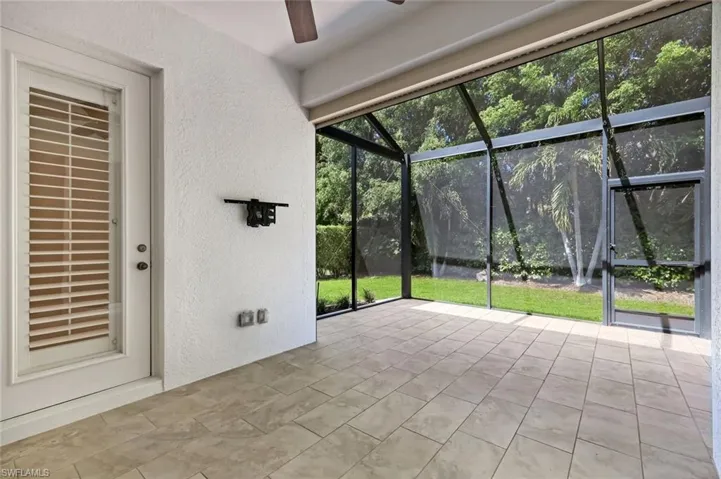 15501 Cadiz Ln, Naples, Florida 34110