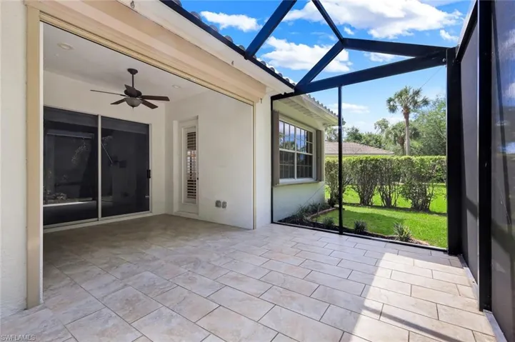 15501 Cadiz Ln, Naples, Florida 34110