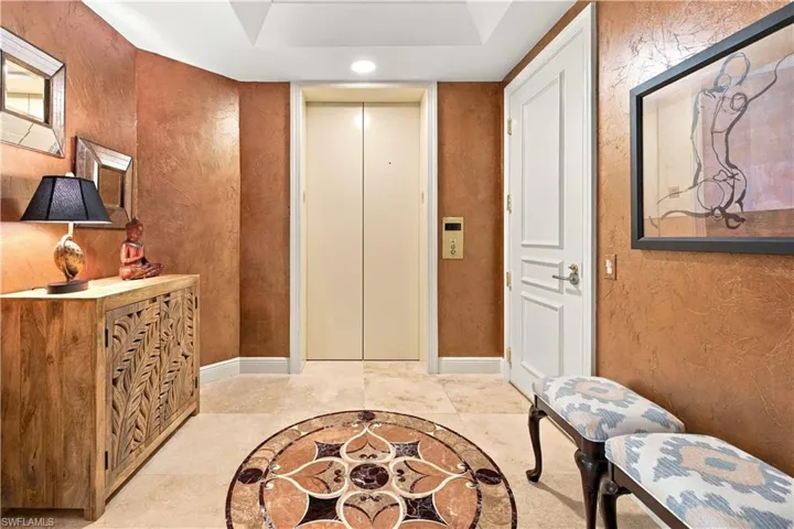 Unit Entry from Elevator
