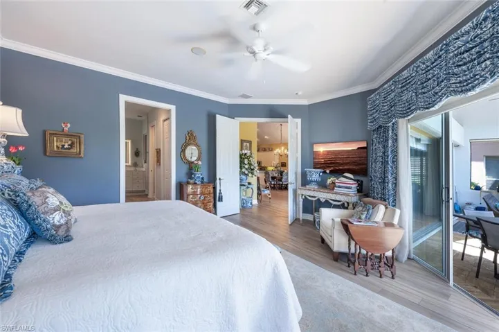 5084  Kensington High  ST, Naples, FL 34105