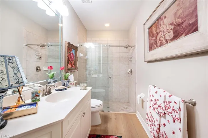 1st floor Guest Bathroom