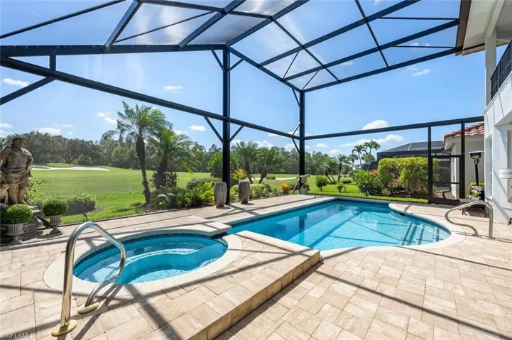 5084  Kensington High  ST, Naples, FL 34105