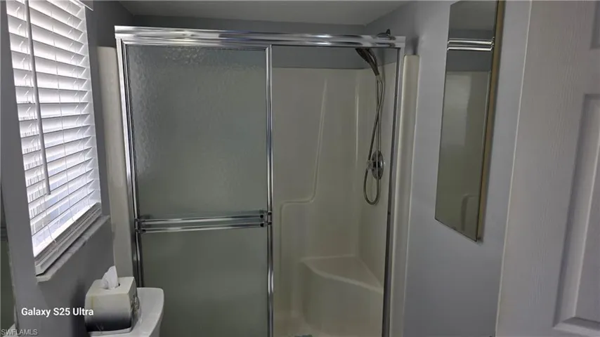 Master Shower!