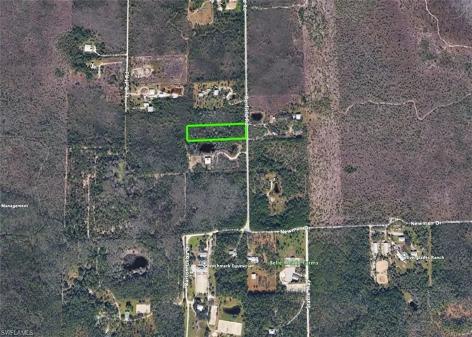 Map / location featuring property parcel outlined