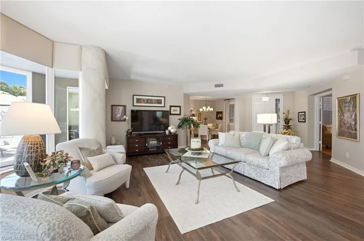 24330 Sandpiper Isle Way 101, Bonita Springs, Florida 34134