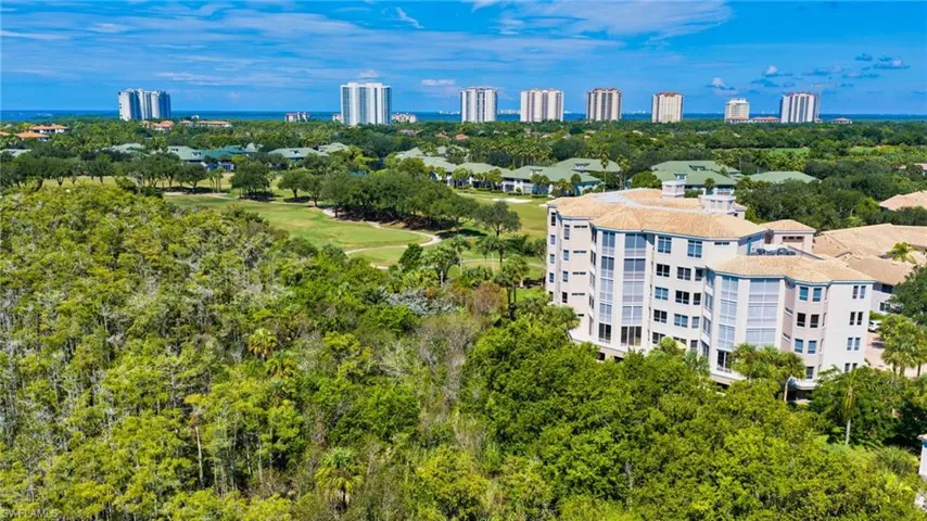 24330 Sandpiper Isle Way 101, Bonita Springs, Florida 34134