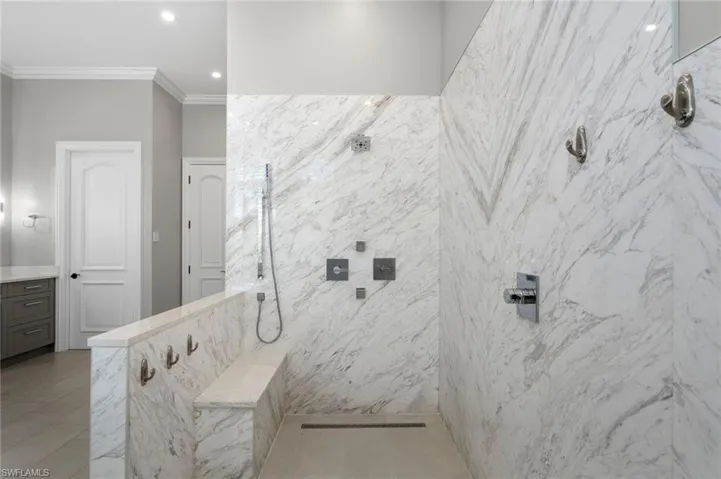15176 Brolio Way, Naples, Florida 34110